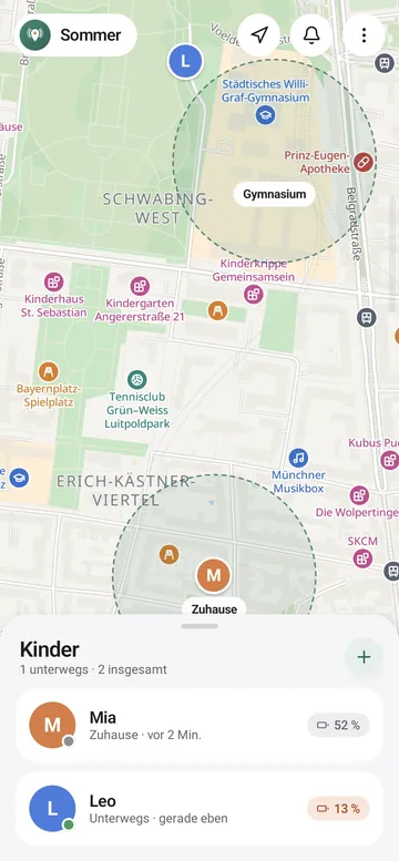 Karte von München-Schwabing mit den Markern von Mia und Leo, darunter die Liste: Mia ist zu Hause, Leo ist unterwegs und hat noch 13 Prozent Akku